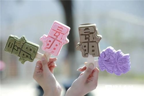 昆明太宠粉 让蓝花楹 开 上了天