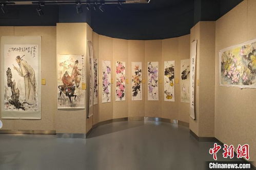 闽台两岸艺术家共绘一幅画 艺术交流促进文化融合